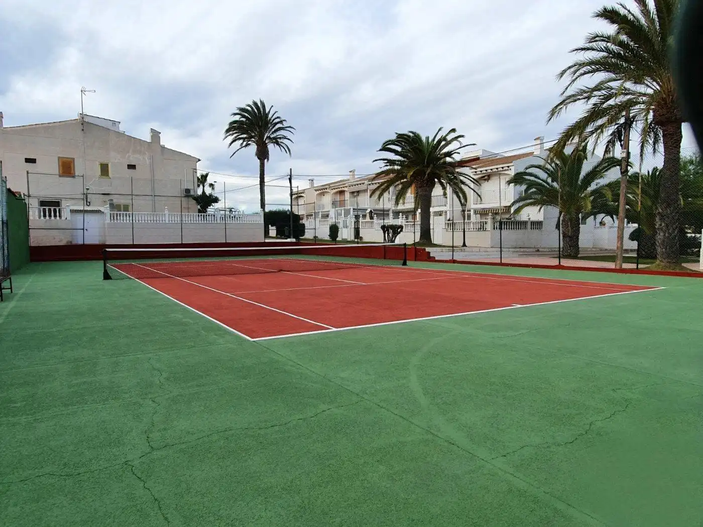 Vista exterior de Casa o chalet en venta en Santa Pola con Aire acondicionado, Terraza y Trastero