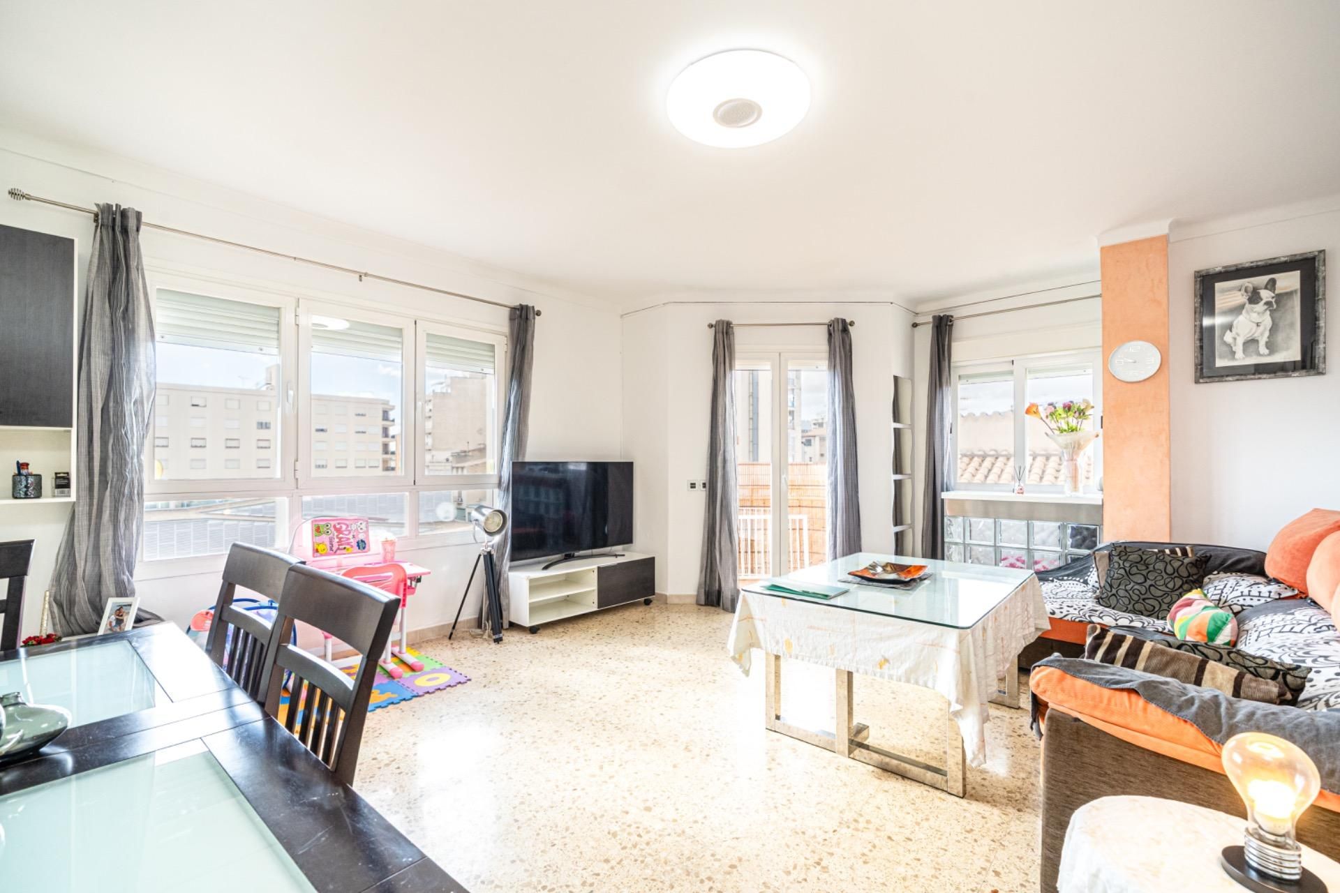 Sala d'estar de Pis en venda en Inca amb Aire condicionat, Calefacció i Balcó