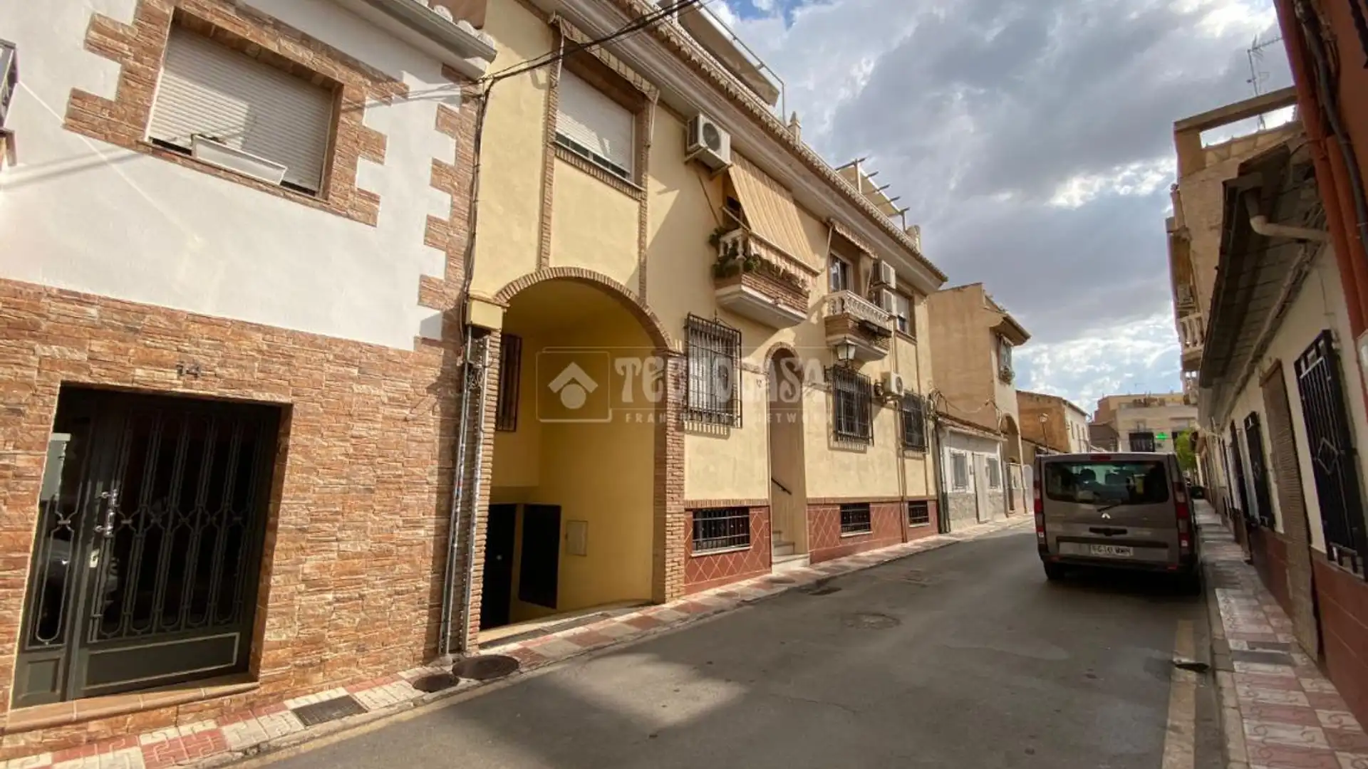 Vista exterior de Garaje en venta en Armilla