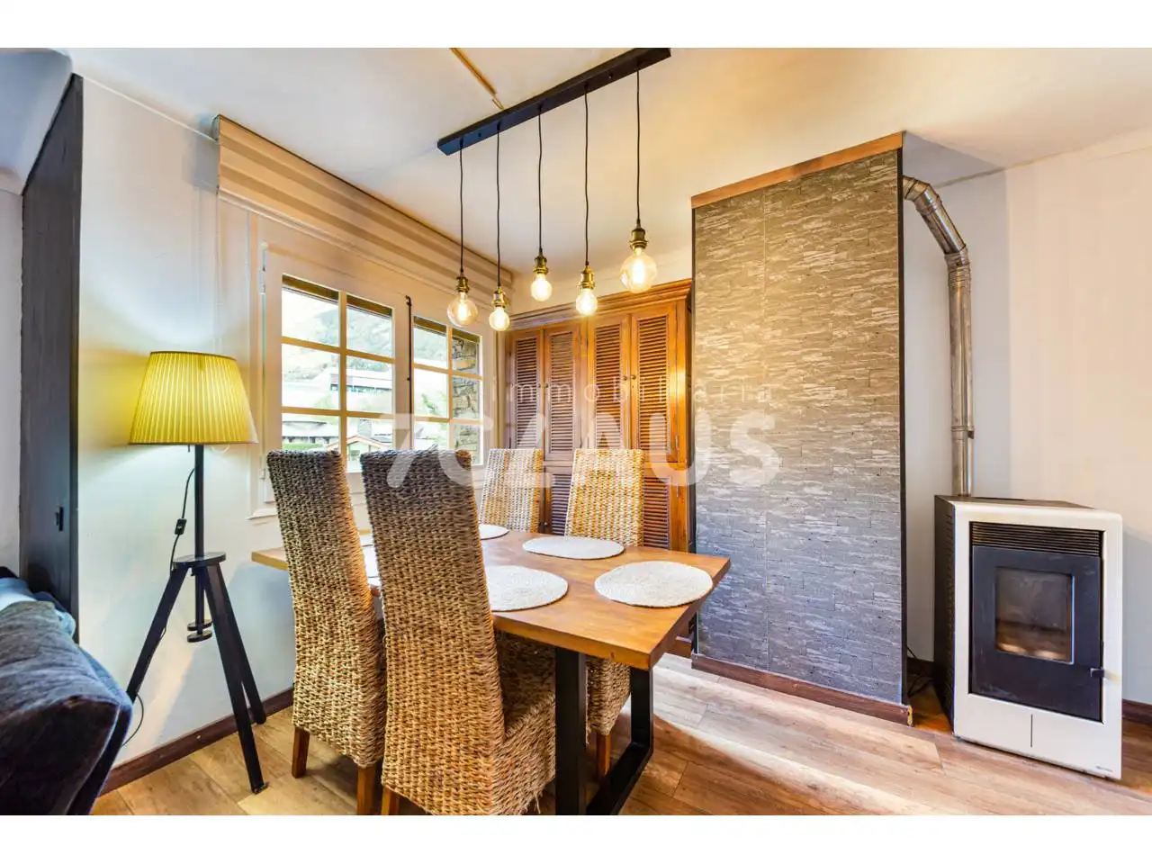 Comedor de Piso en venta en Encamp con Calefacción, Parquet y Amueblado