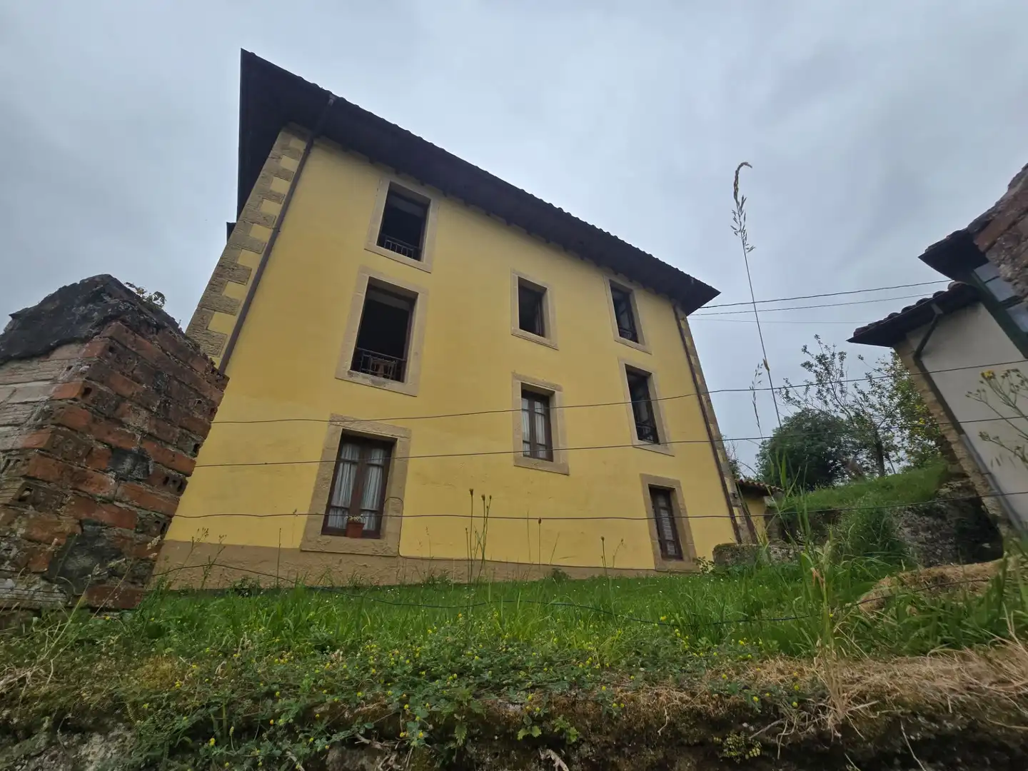 Vista exterior de Casa o chalet en venta en Peñamellera Baja con Calefacción, Jardín privado y Trastero