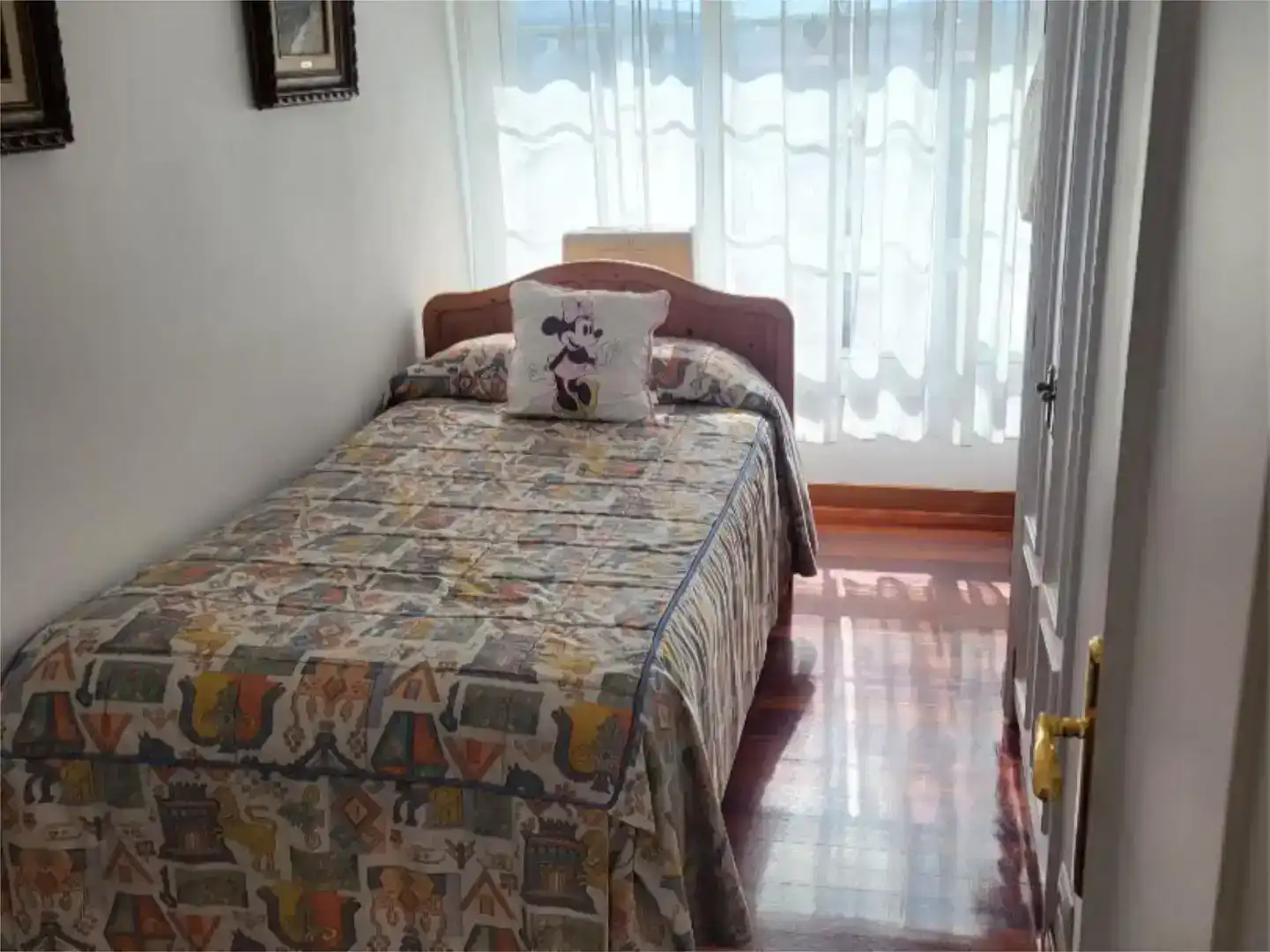 Dormitori de Dúplex en venda en Vigo  amb Piscina