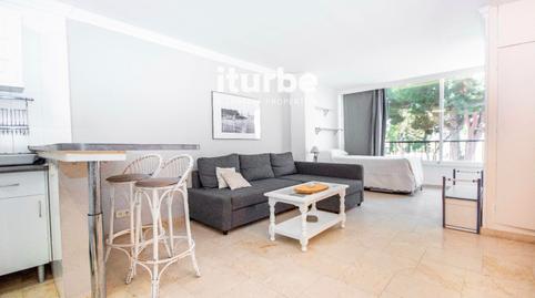 Foto 3 de Piso para compartir en Marques Ivanrey-rio V Pla, Las Lomas de Río Verde, Marbella