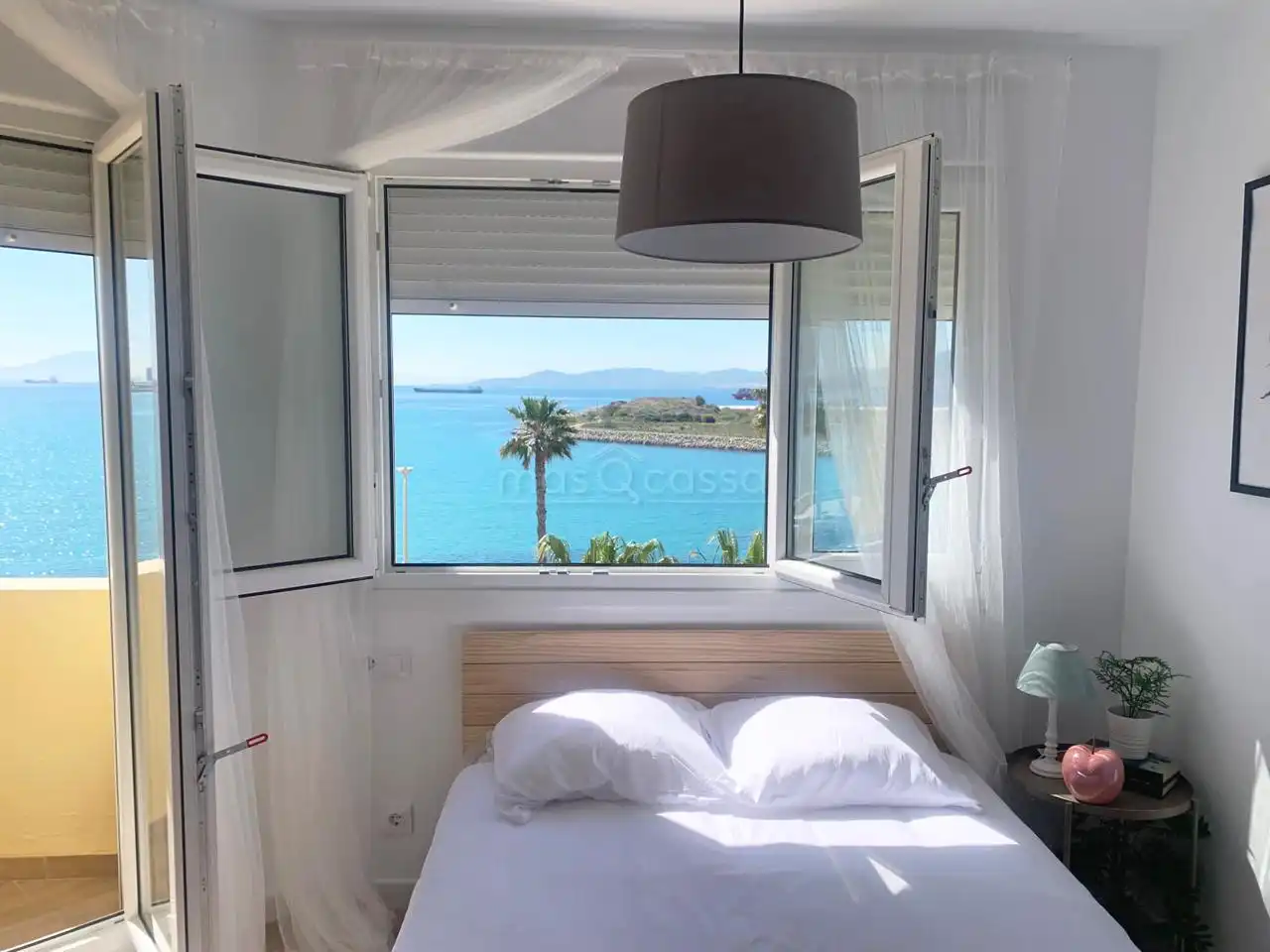 Bedroom of Study for rent in La Línea de la Concepción  with Terrace and Furnished