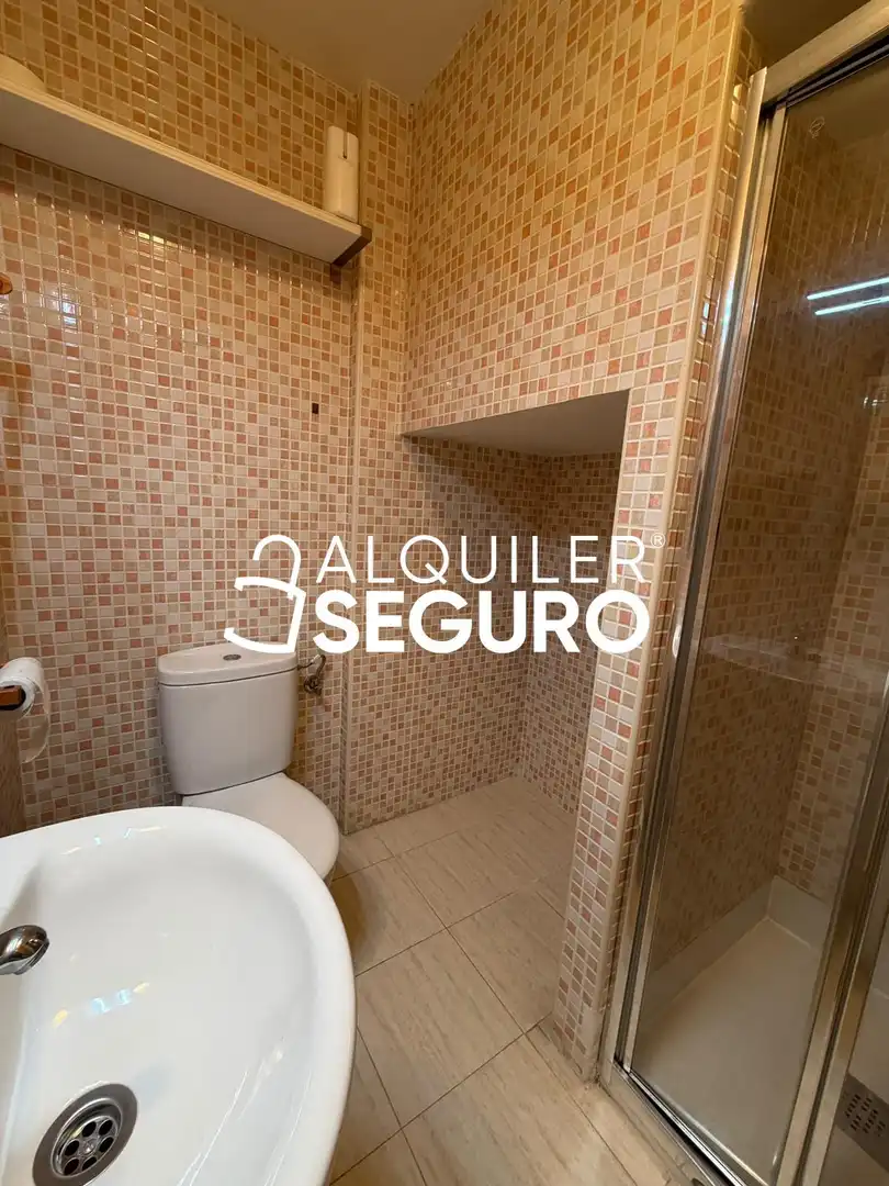 Baño de Piso de alquiler en Arganda del Rey con Aire acondicionado y Terraza
