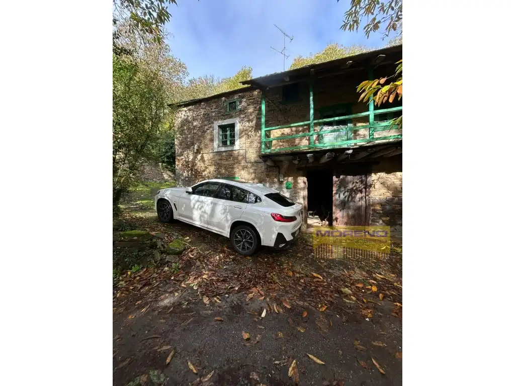 Parking de Finca rústica en venta en O Incio 