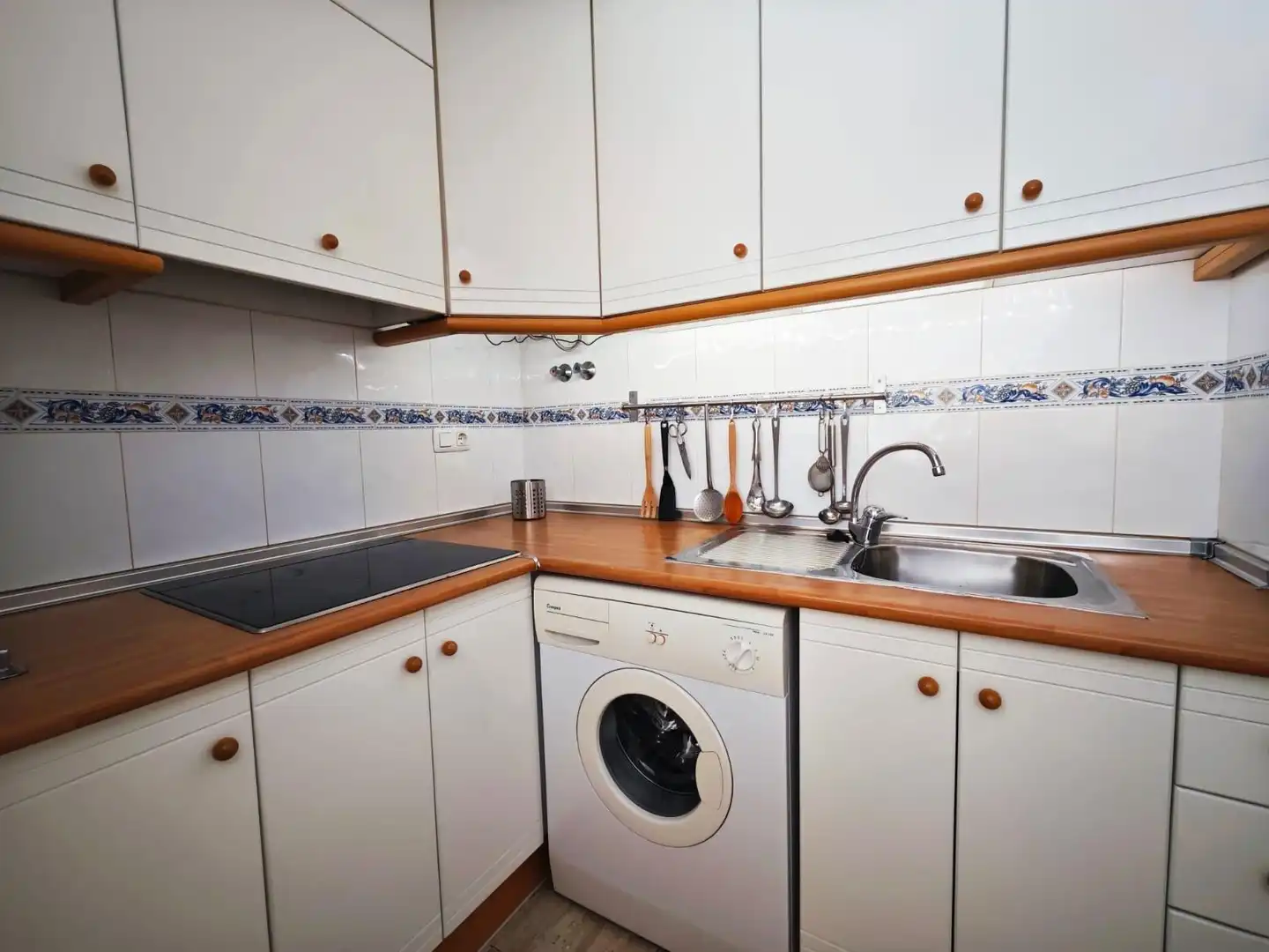 Apartments for rent in Avenida Avenida Costa Blanca, Los Arenales del Sol