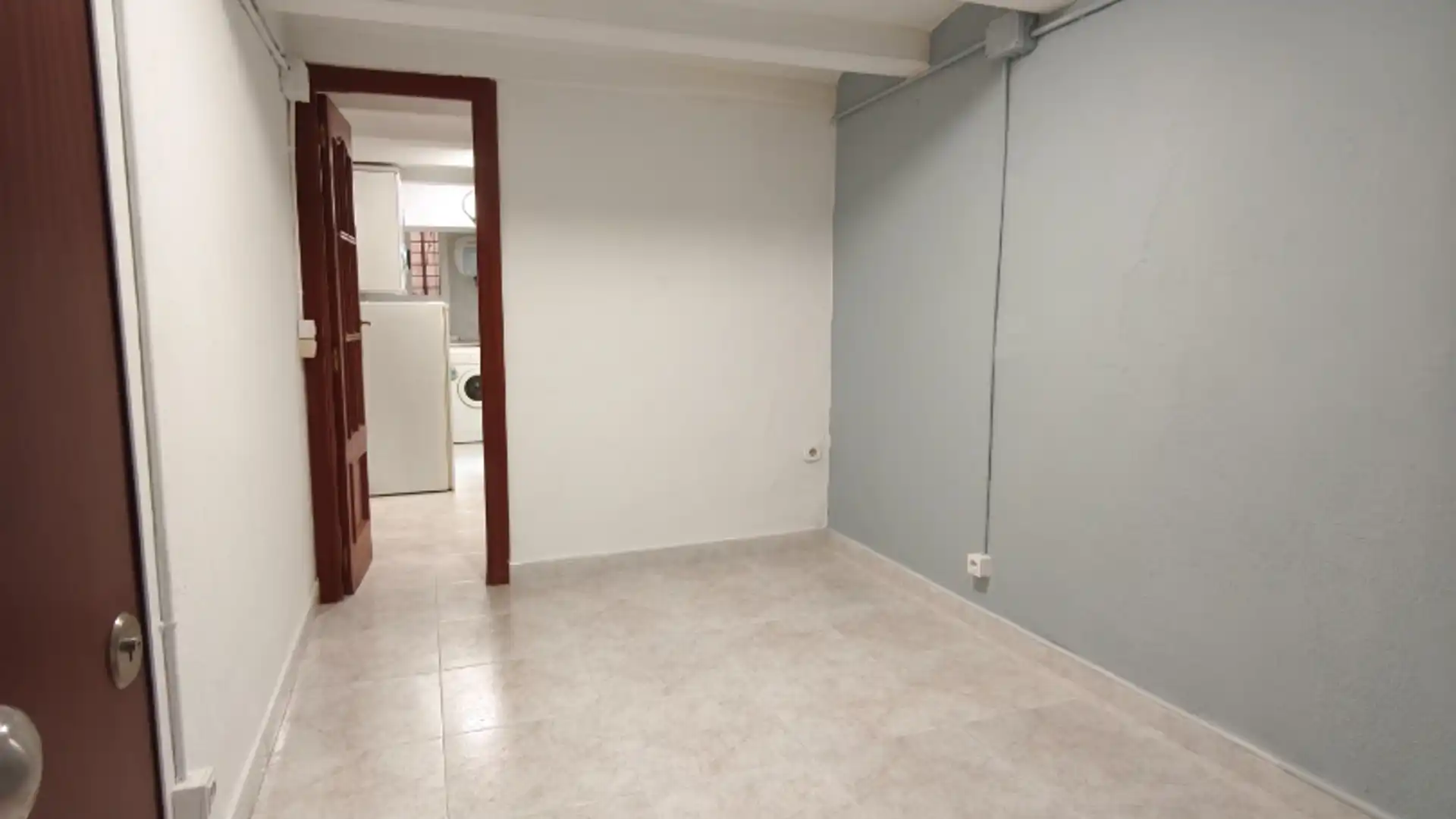 Apartments for sale in  Barcelona Capital  with Washing machine, Microwave and Alarm
