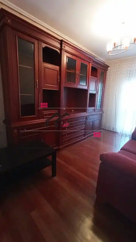 Sala de estar de Piso en venta en Barakaldo  con Calefacción, Trastero y Amueblado