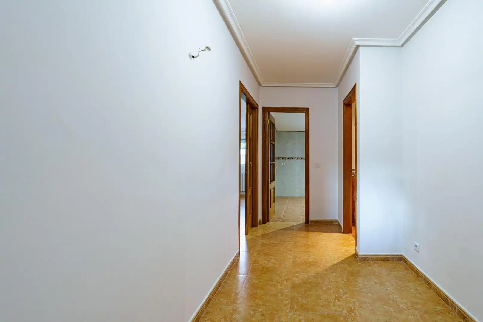 Casa o chalet en venta en Ourense Capital  con Calefacción, Jardín privado y Balcón