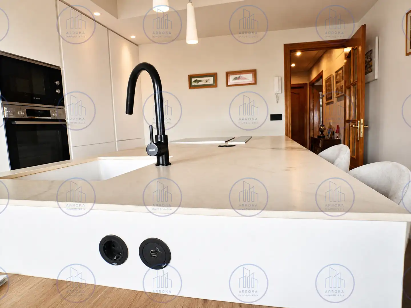 Cocina de Casa adosada en venta en Donostia - San Sebastián  con Calefacción, Jardín privado y Terraza