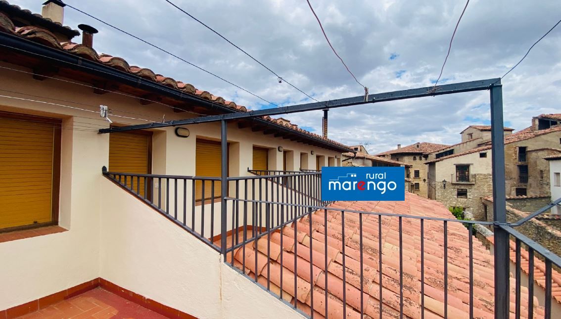 Vista exterior de Casa o xalet en venda en Mirambel amb Calefacció, Jardí privat i Terrassa