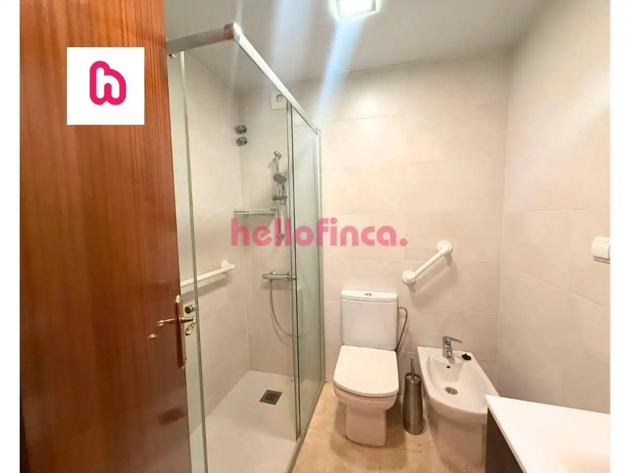 Piso con terraza en venta en Calle del Vallès, imagen 26