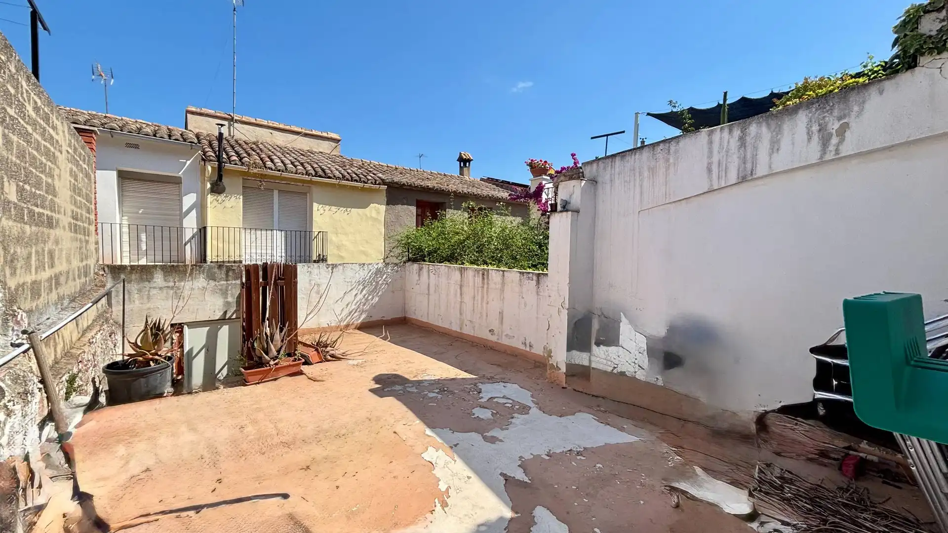 Vista exterior de Casa o chalet en venta en Marines con Terraza, Trastero y Balcón