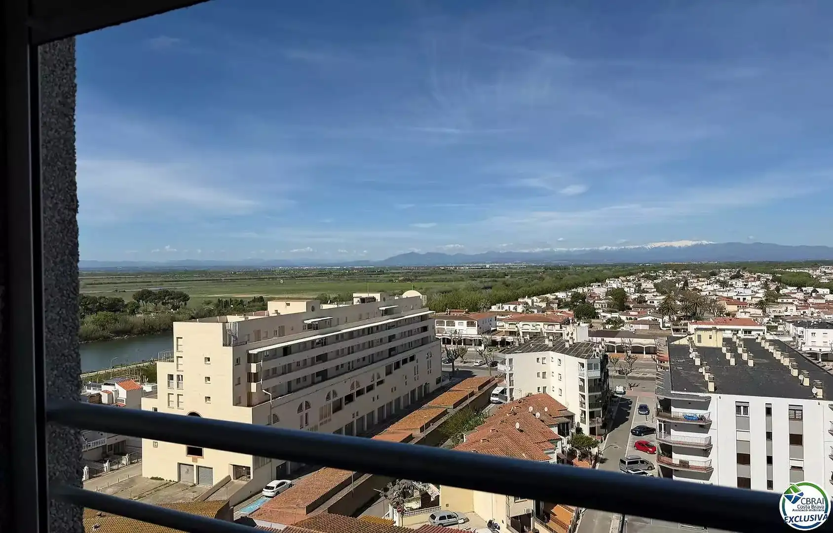 Exterior view of Study for sale in Empuriabrava  with Furnished