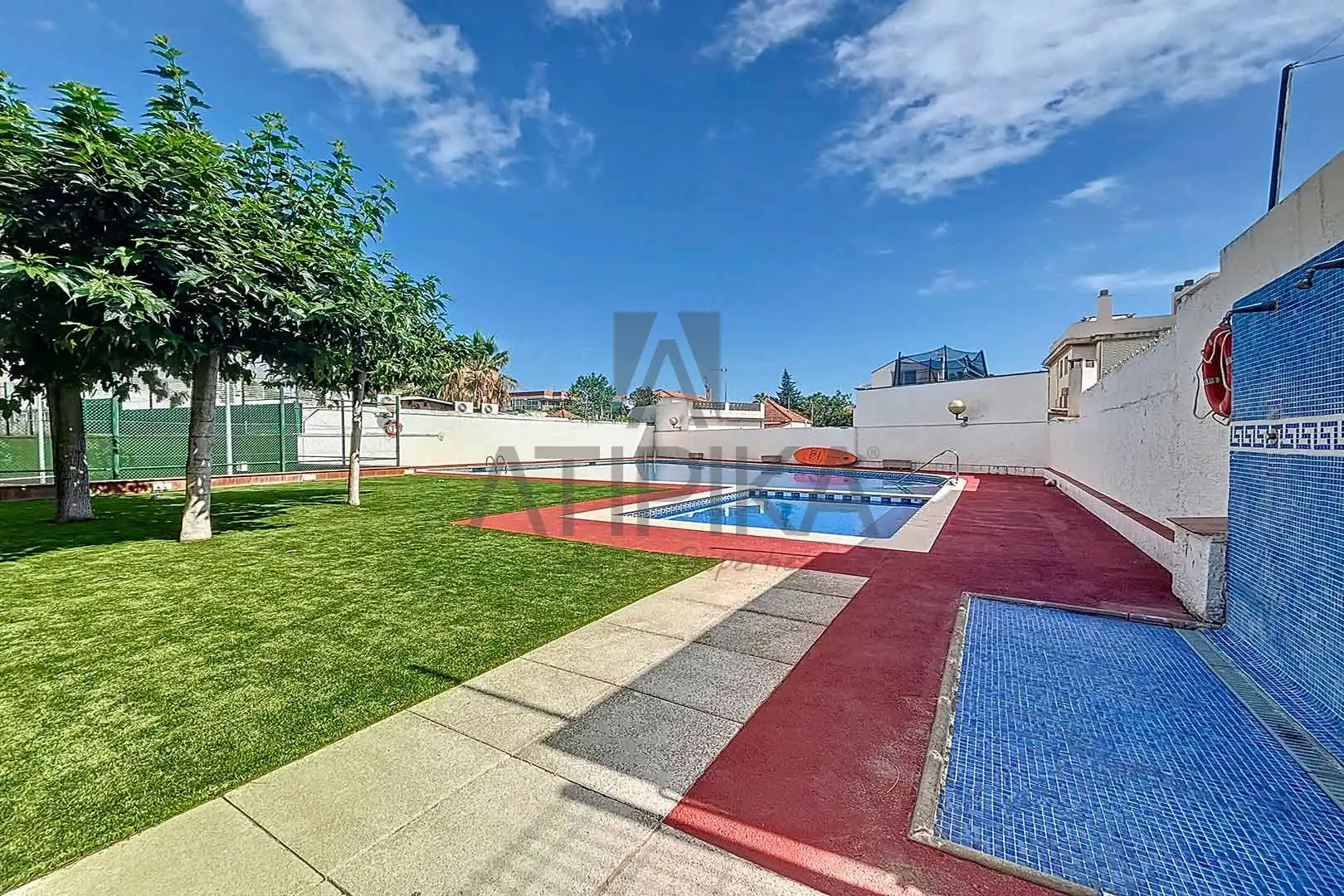 Swimming pool of Flat for sale in Castelldefels  with Terrace, Storage room and Oven