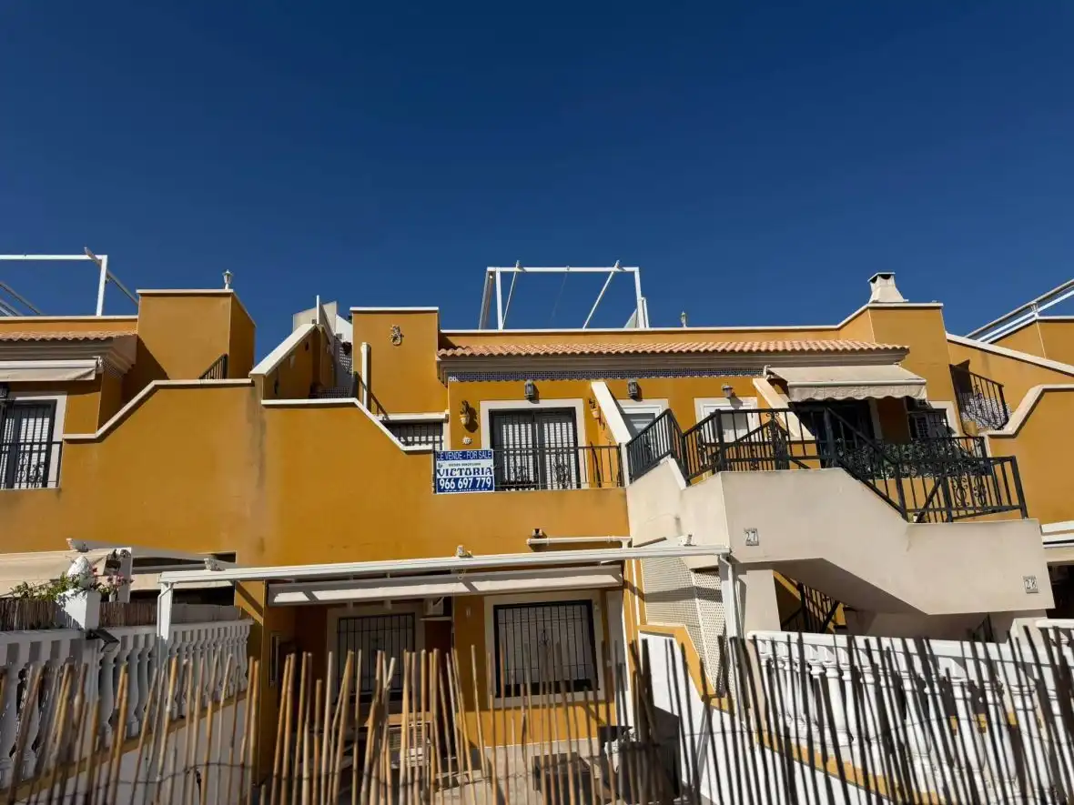 Apartment with pool for sale in CALLE SEGOVIA 2