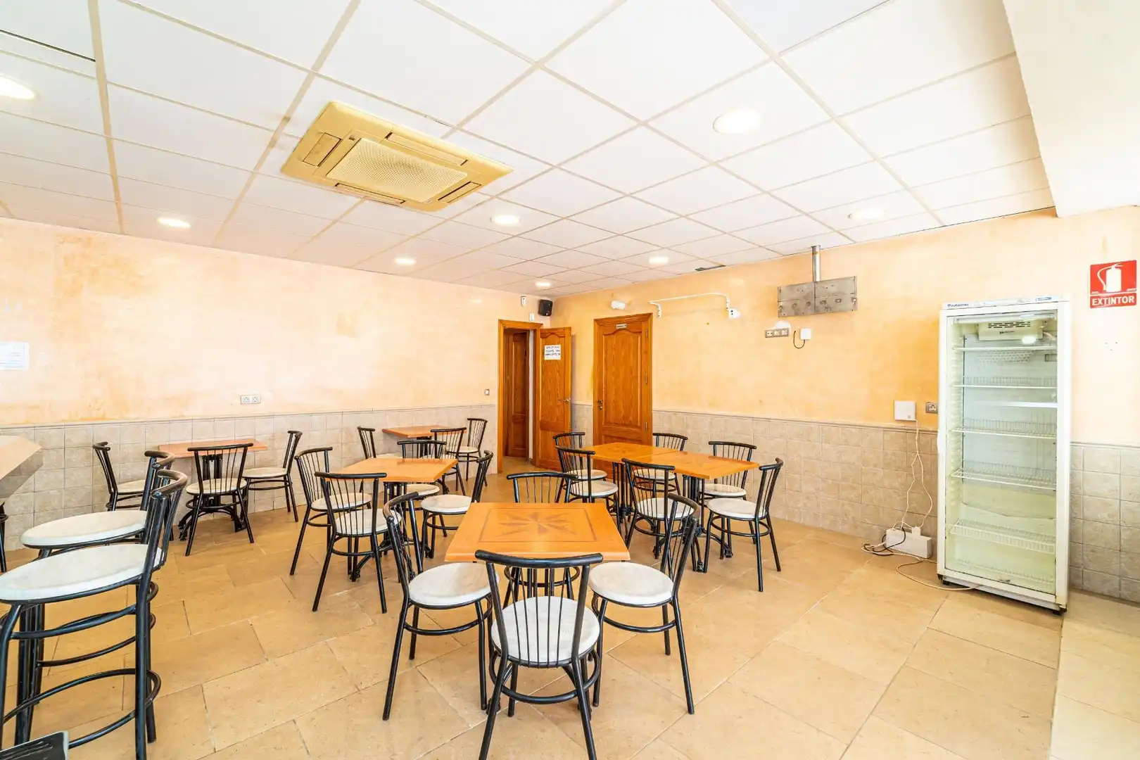 Business premises for sale in Port d'Alcúdia - Platja d'Alcúdia