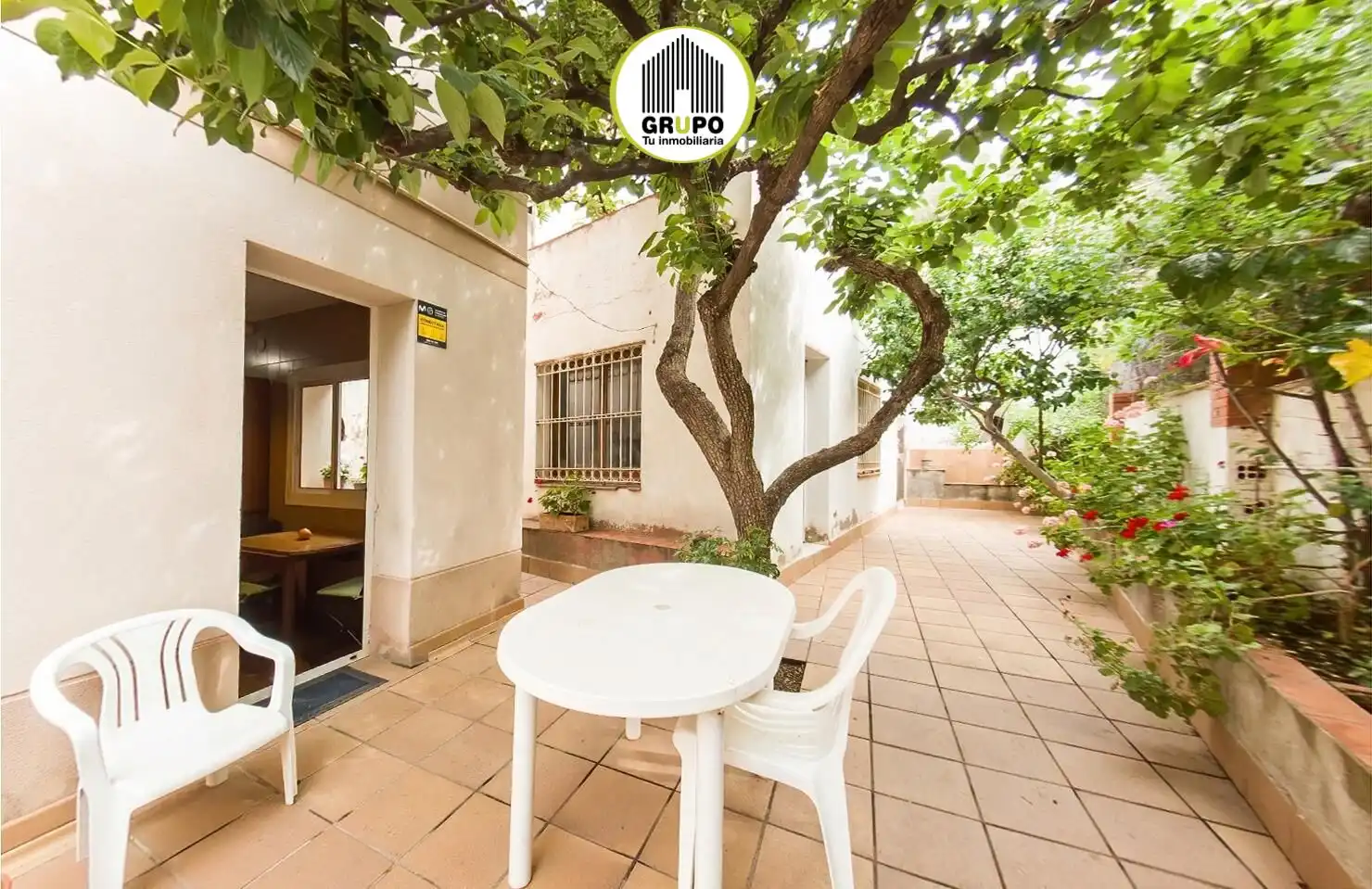 Jardí de Casa o xalet en venda en Esplugues de Llobregat amb Calefacció i Jardí privat