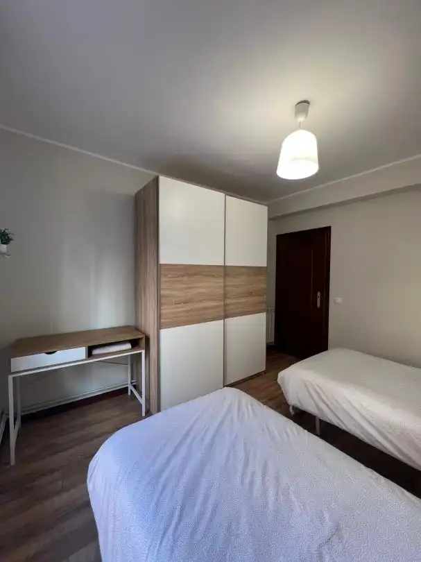 Bedroom of Flat for rent in Gijón   with Heating and Terrace