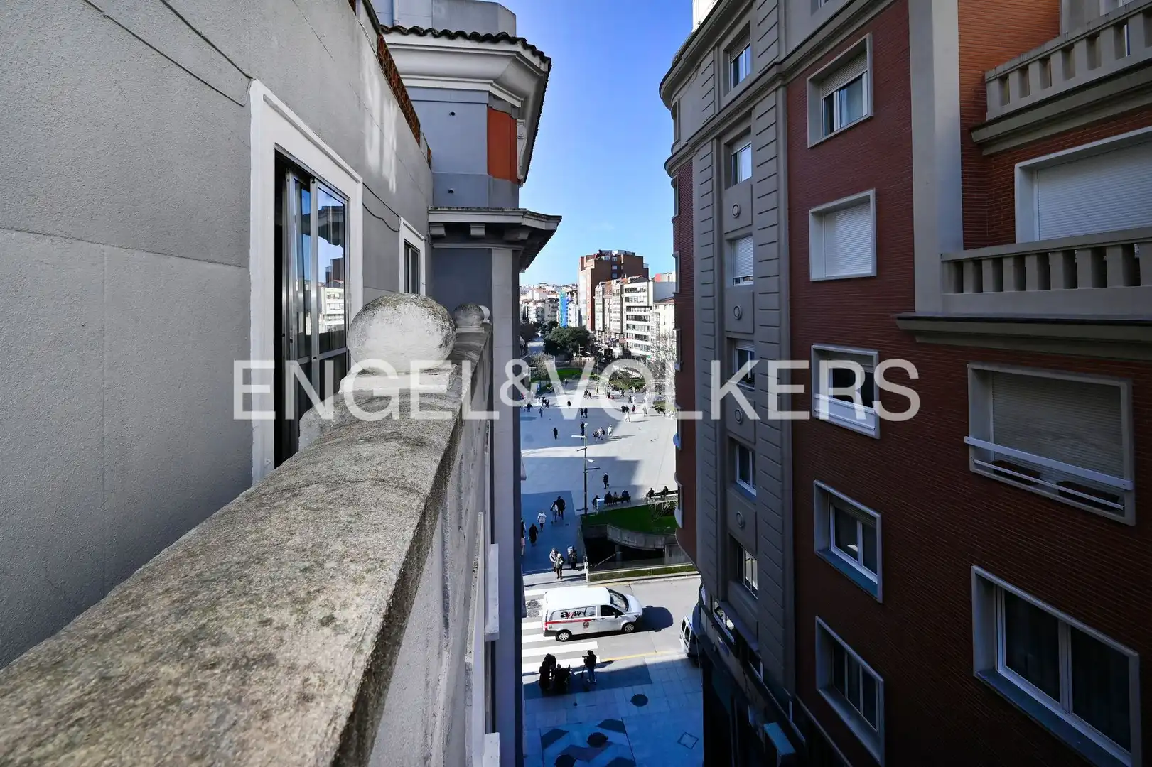 Außenansicht von Wohnung zum Verkauf in Santander mit Heizung und Terrasse