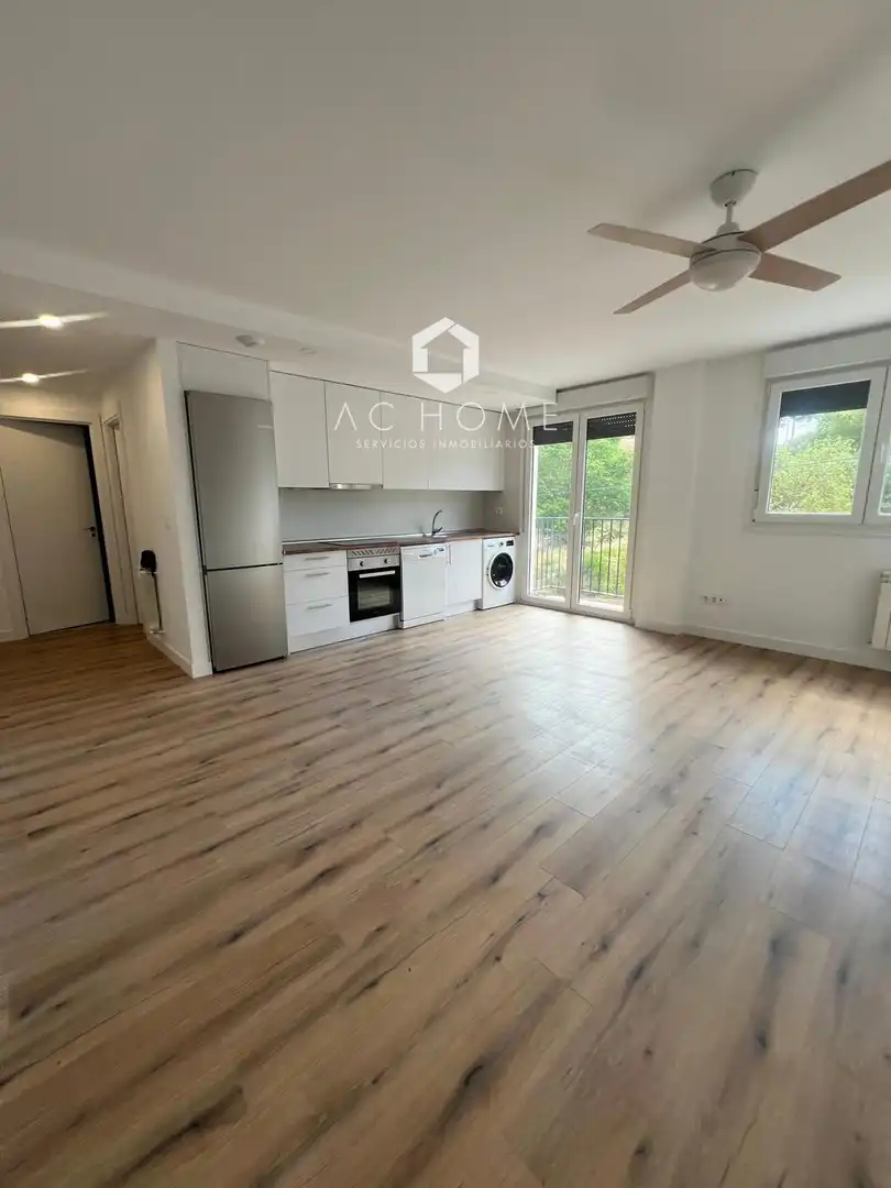 Cocina de Piso de alquiler en Campo Real con Calefacción, Piscina y Piscina comunitaria