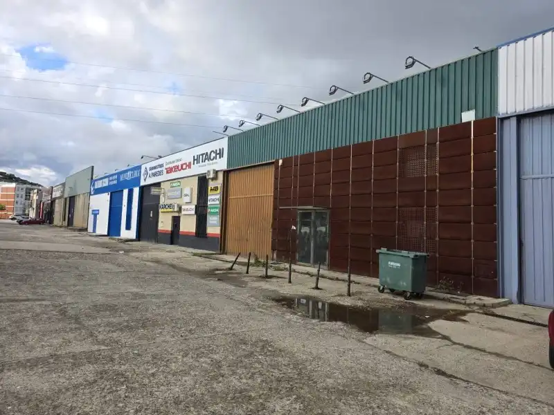 Nau industrial en venda a Zona Sur - Av. de España - San Miguel, imagen 3