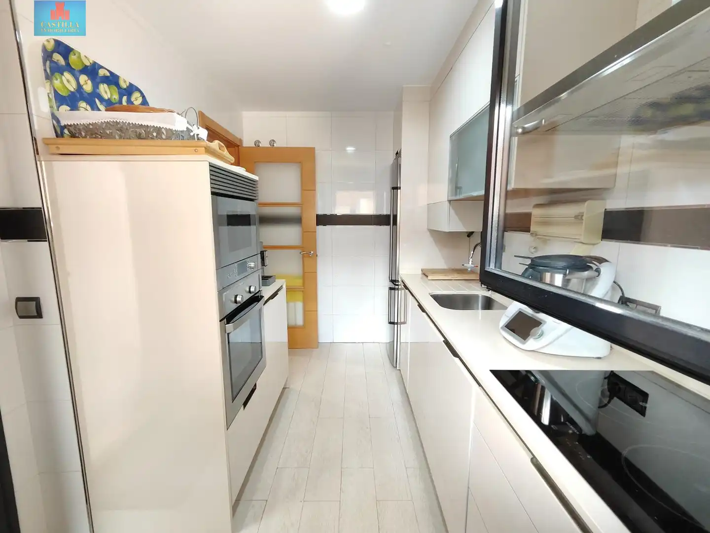 Cocina de Casa adosada en venta en Ávila con Calefacción, Jardín privado y Terraza