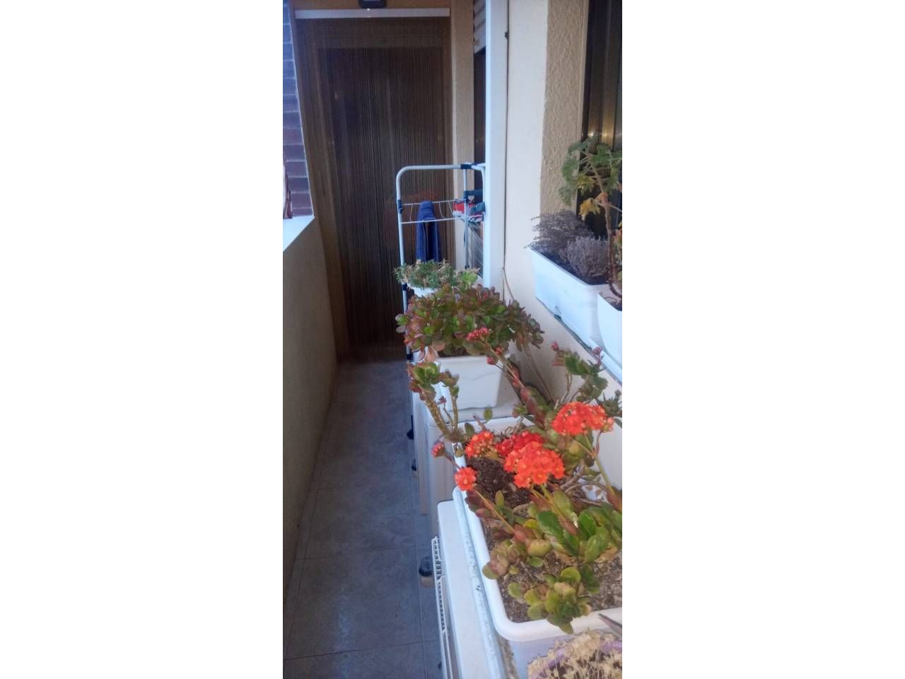 Terraza de Piso en venta en Castellón de la Plana / Castelló de la Plana con Balcón