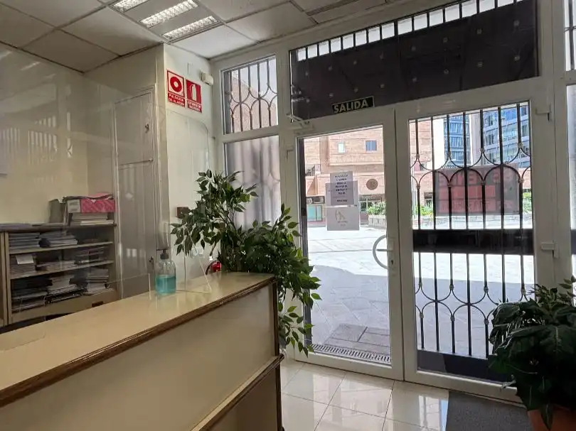 Büro zum Verkauf in Ciudad Lineal