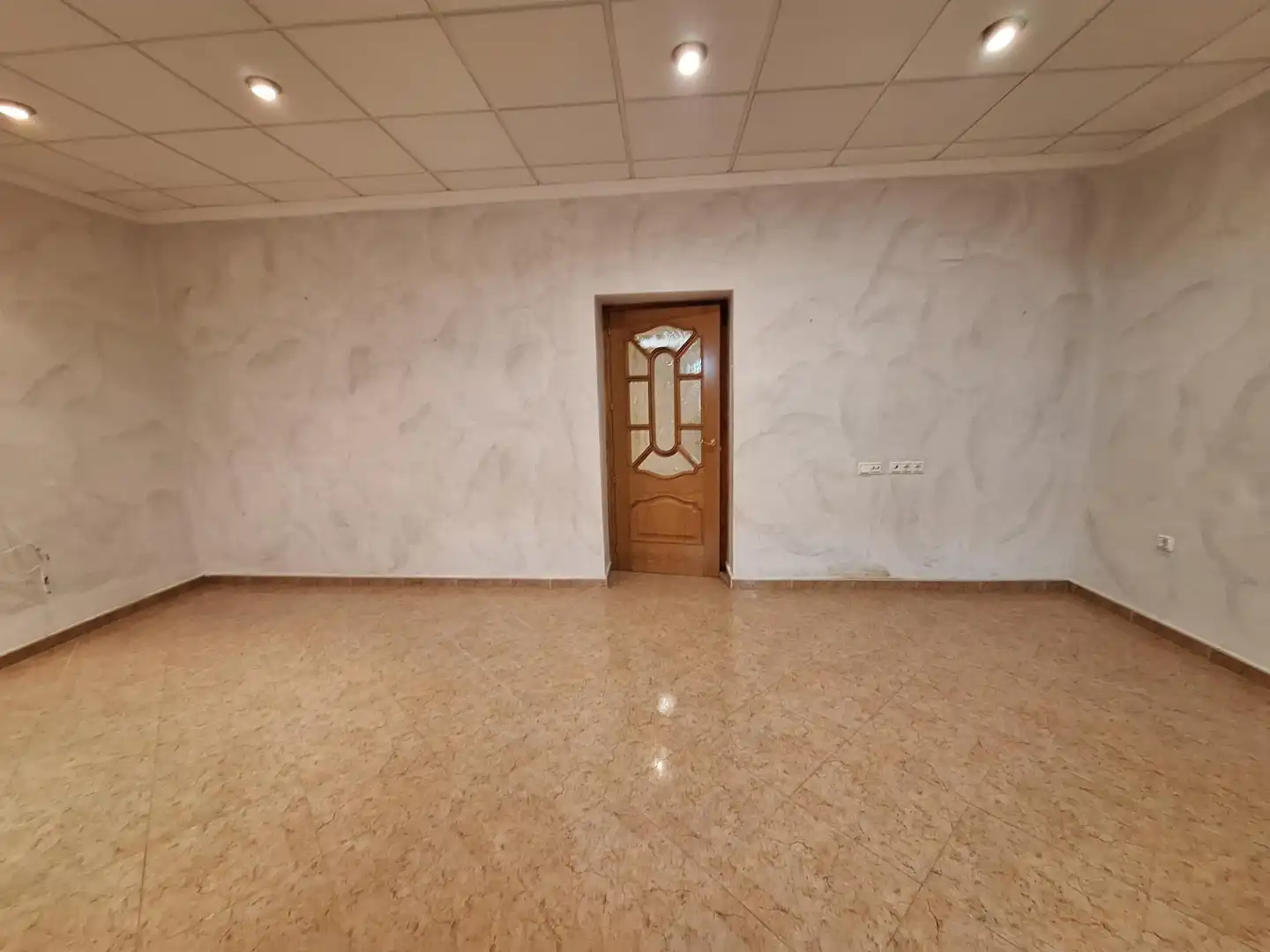 Casa o chalet en venta en Algueña con Calefacción, Balcón y Jacuzzi