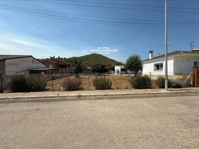 Terreno en Venta en del Clavell en Albinyana