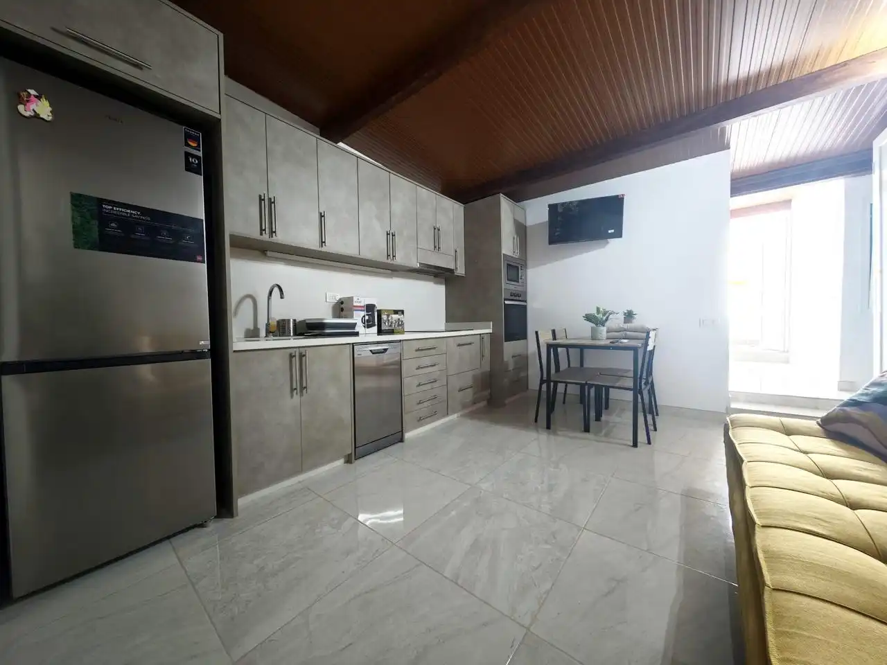 Kitchen of Flat for rent in San Bartolomé de Tirajana  with Air Conditioner, Terrace and Furnished