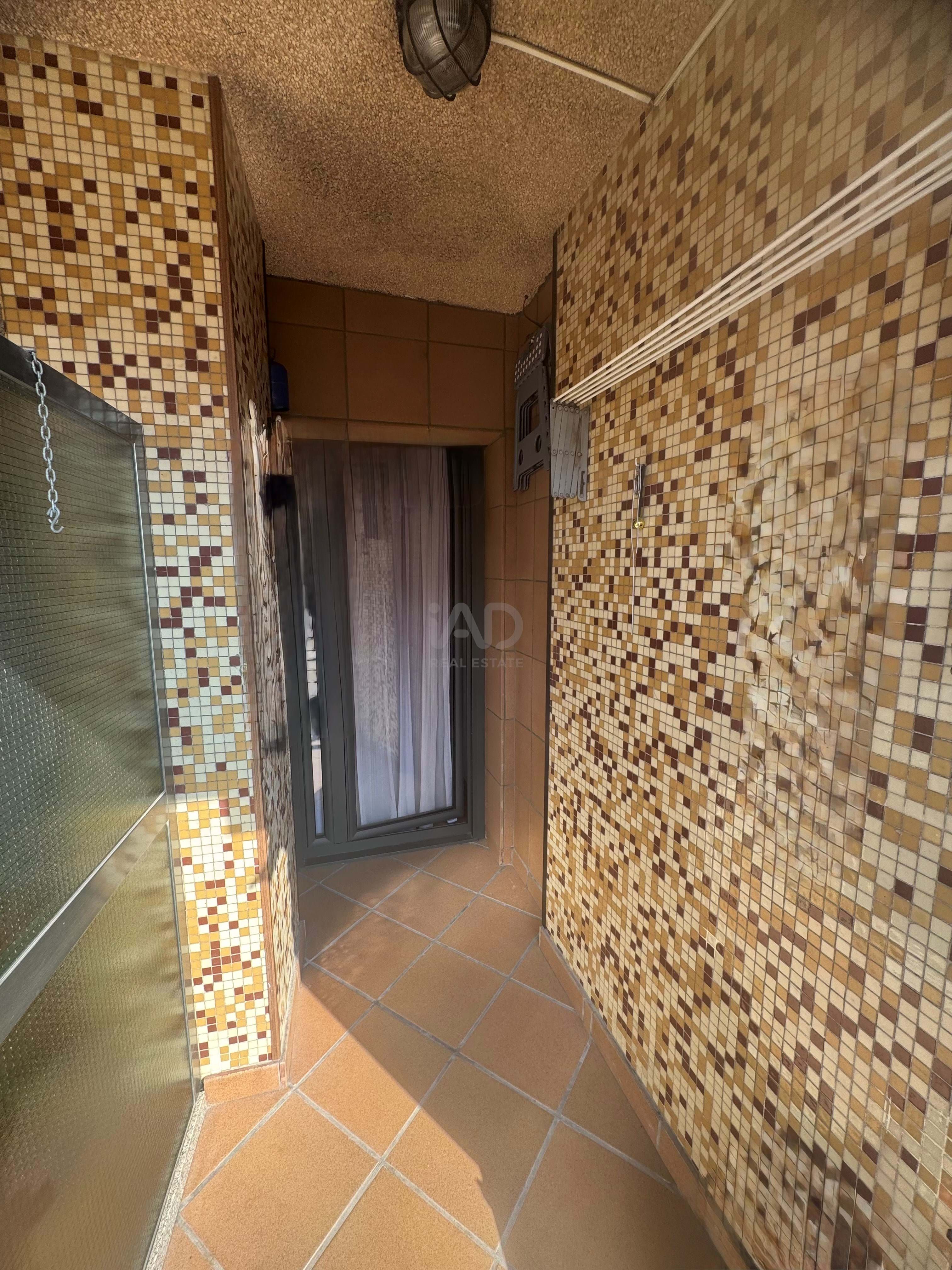 Balcony of Flat for sale in Santa Coloma de Gramenet  with Air Conditioner, Heating and Terrace