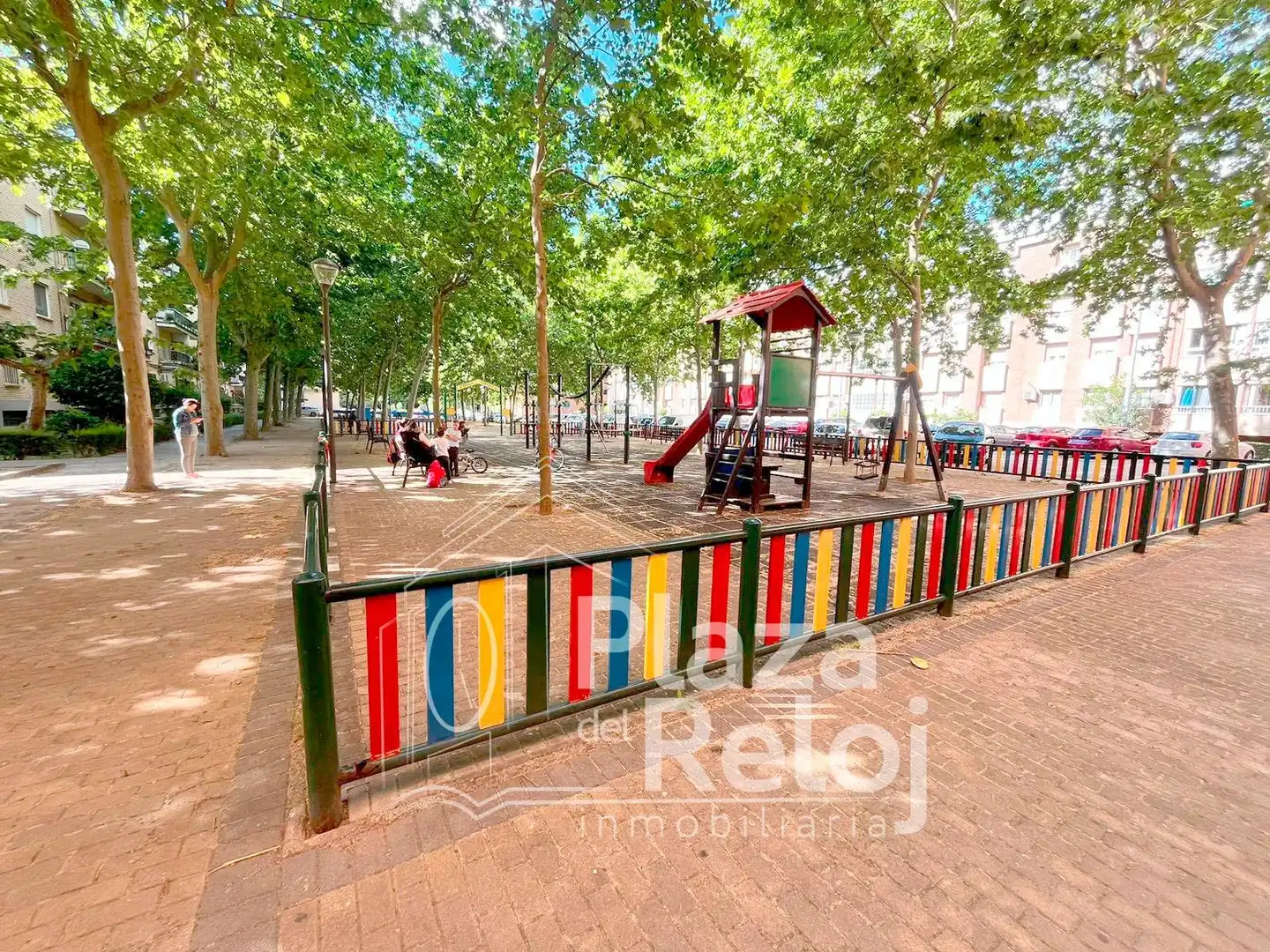 Vista exterior de Piso en venta en Talavera de la Reina con Trastero