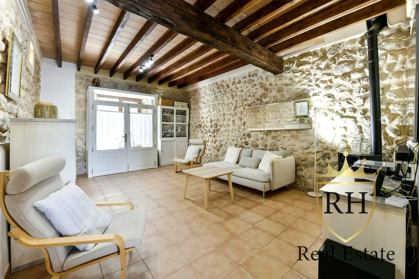 Living room of Houses for sale in Campanet  with Air Conditioner, Heating and Terrace
