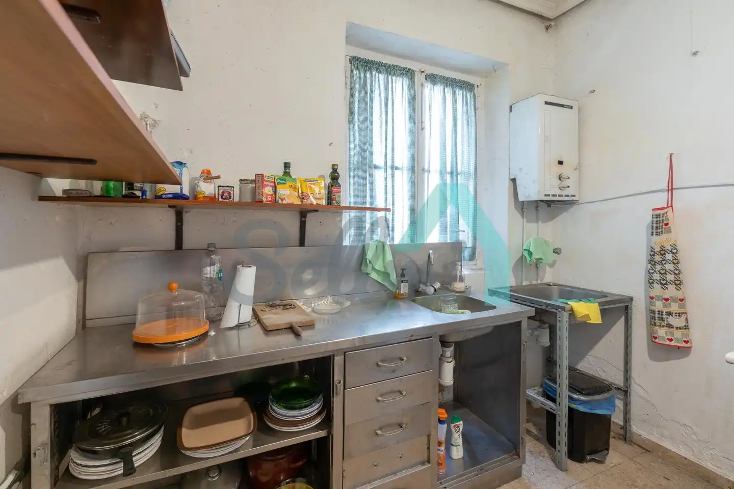 Kitchen of Buildings for sale in Oviedo 