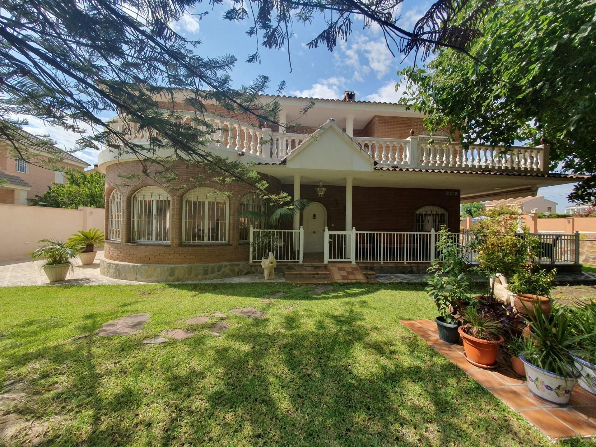 Jardí de Casa o xalet en venda en Mutxamel amb Calefacció, Jardí privat i Terrassa