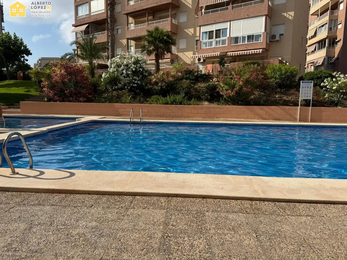 Piso de alquiler en Los Arenales del Sol
