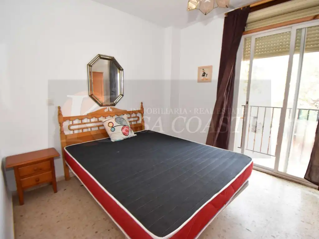 Casa adosada en venta en Los Boliches