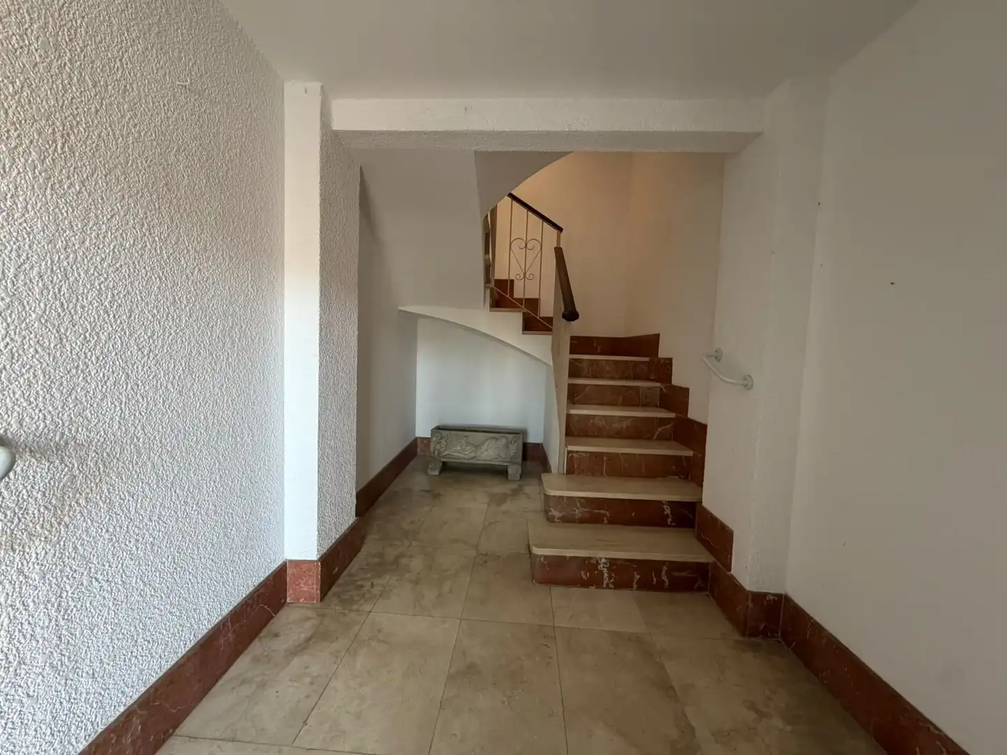 Casa amb terrassa en venda a Carrer de les Oliveres, imagen 2