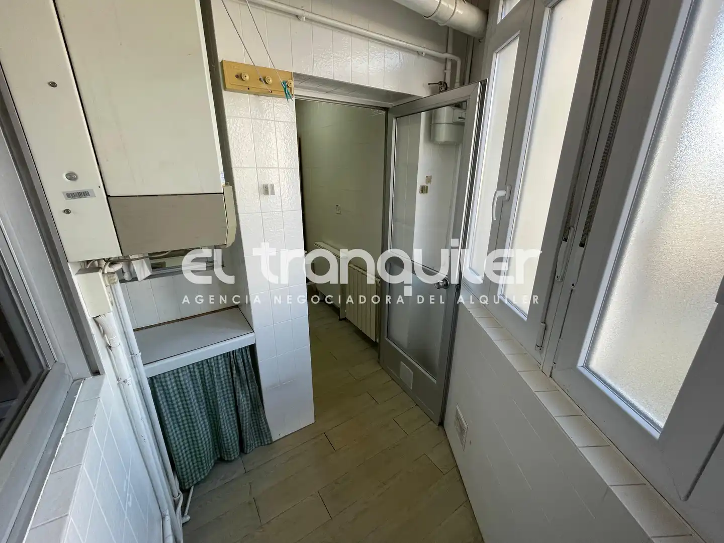 Penthouse with lift to rent in Calle Torres Miranda, imagen 7