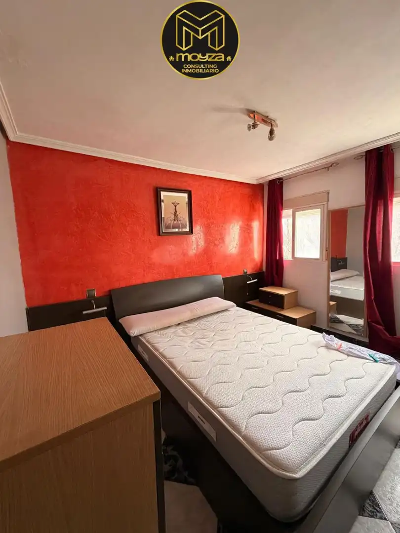 Bedroom of Flat for rent in Jaén  with Air Conditioner and Heating