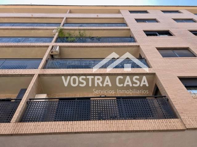 Local comercial en Alquiler en JESUS SAEZ RAMIREZ,, -1 en Buñol