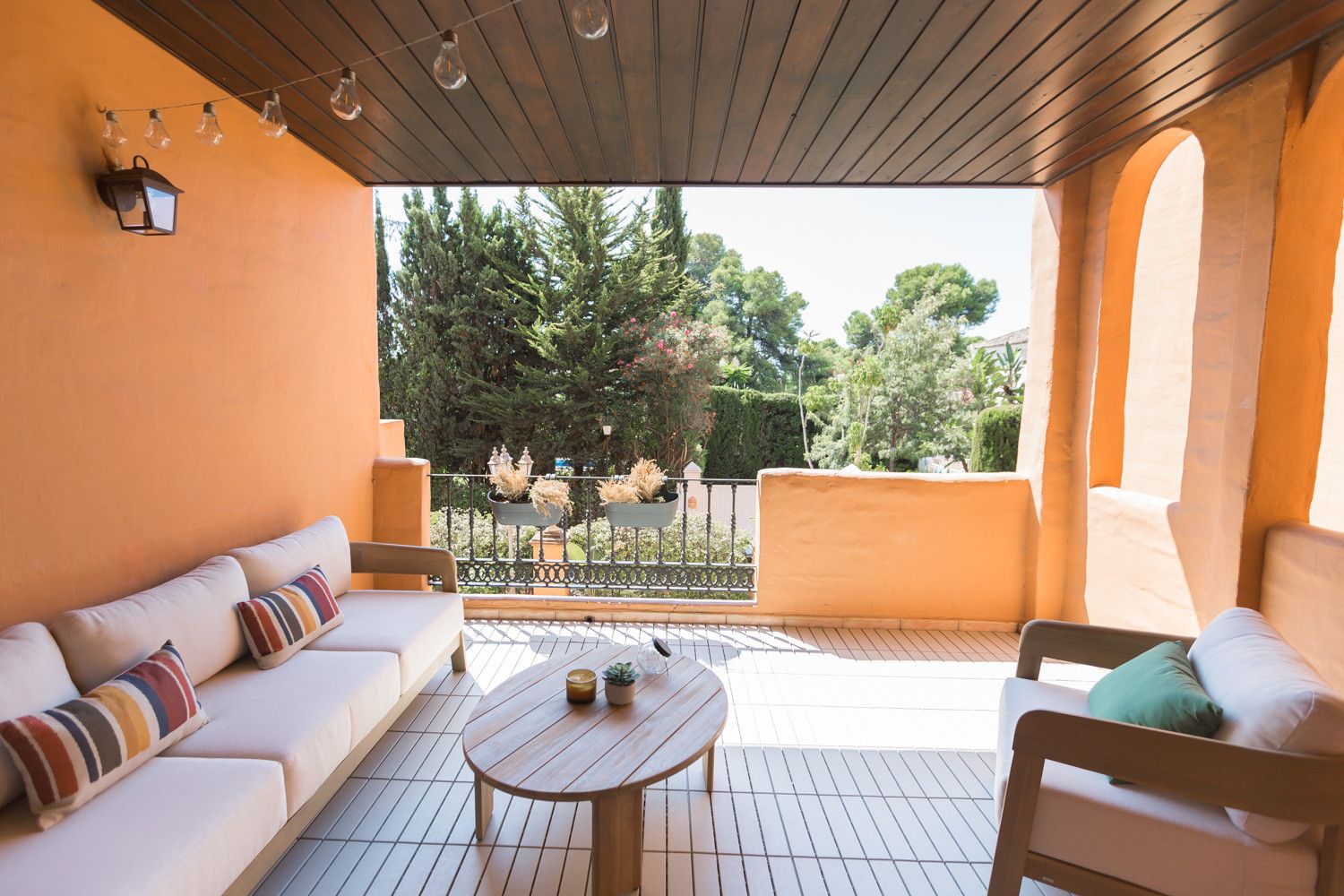 Terrassa de Apartament en venda en Estepona amb Aire condicionat, Terrassa i Piscina