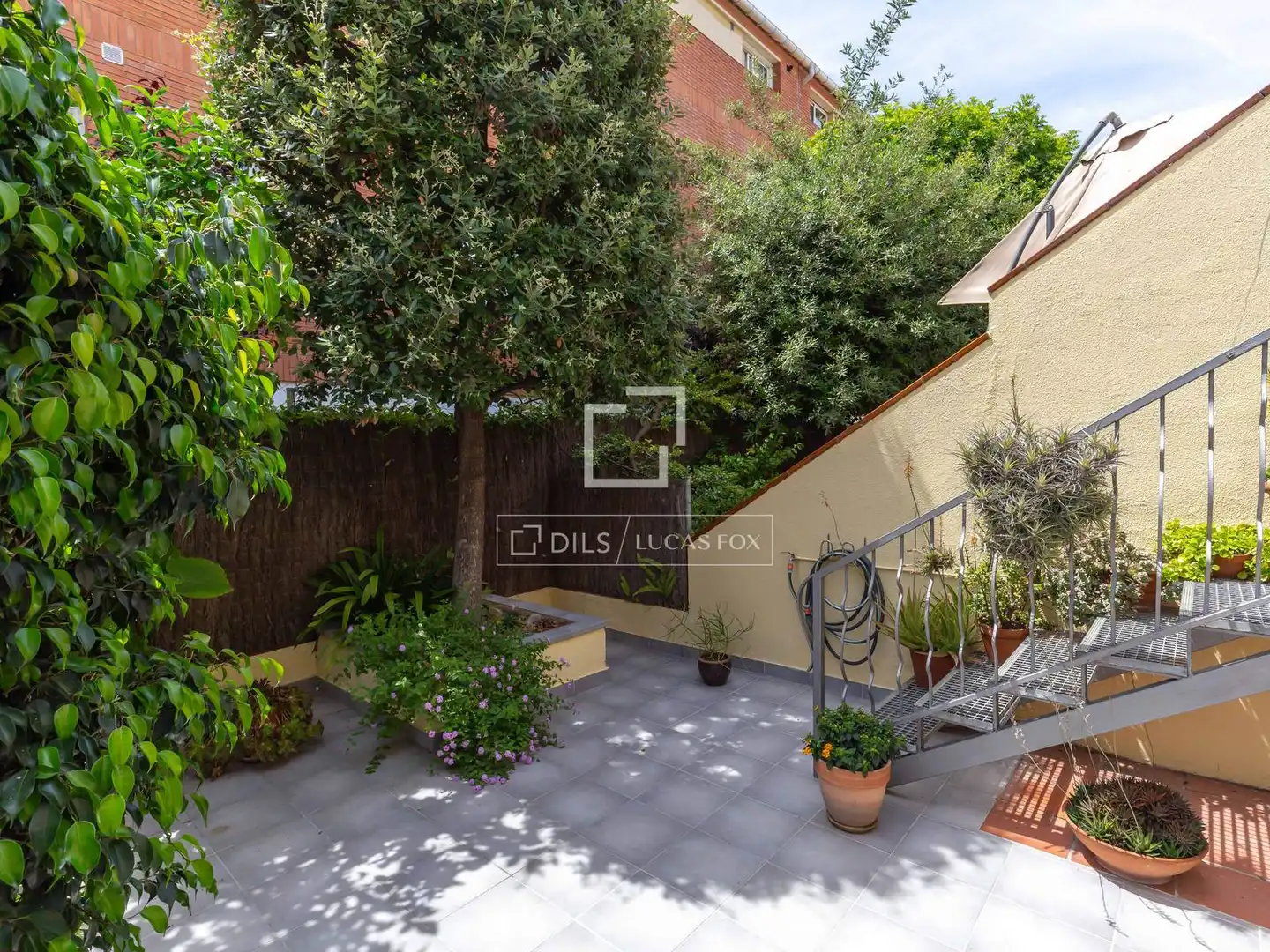 Terraza de Casa o chalet en venta en Sant Just Desvern con Aire acondicionado, Calefacción y Jardín privado