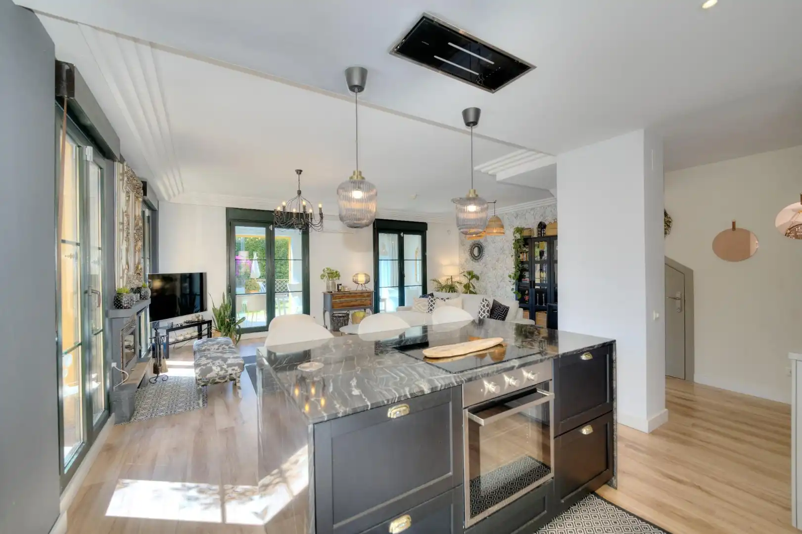 Cocina de Casa adosada en venta en Ayamonte con Aire acondicionado, Calefacción y Jardín privado