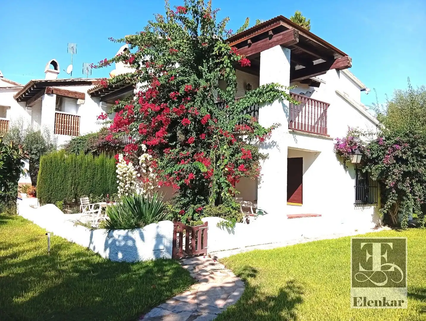 Terraced house with pool for sale in ALORA PARK