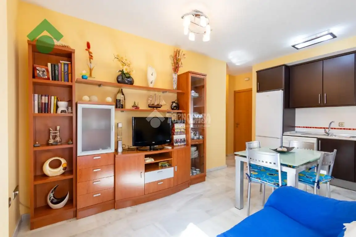 Sala de estar de Piso en venta en Vélez-Málaga con Aire acondicionado y Amueblado