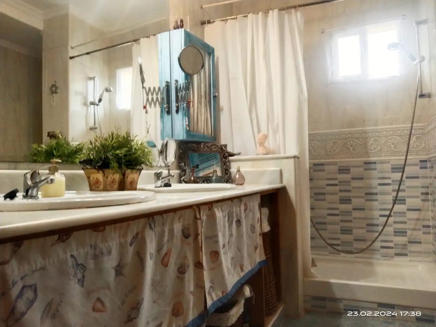 Bathroom of Houses for sale in Málaga  with Furnished